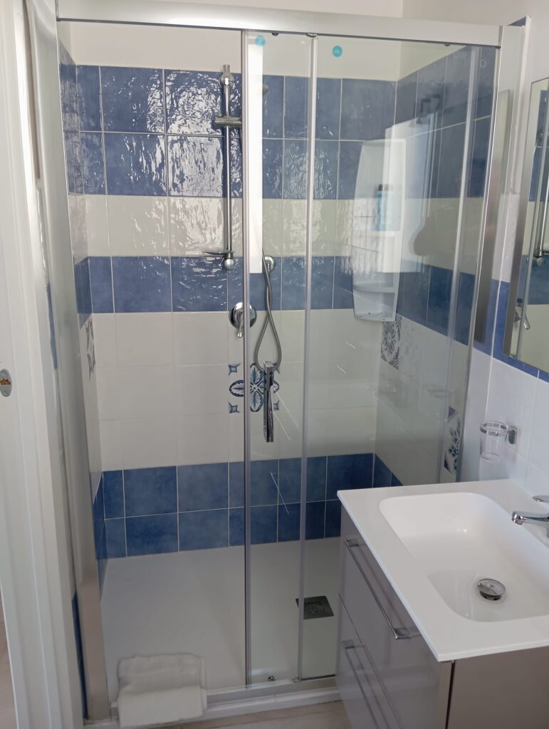 Monolocale Vista Mare 4 Persone - Bagno